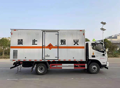 红河爆破器材运输车